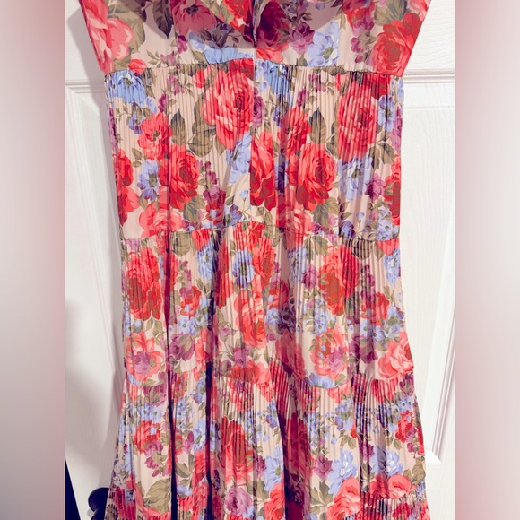 Tuckernuck Exclusive* Beulah Women's Rita Floral Midi Dress - Size S - Picture 3 of 6